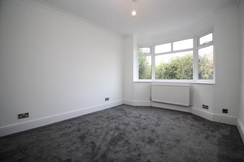 3 bedroom bungalow for sale, Hazlemere Road, Holland-on-Sea