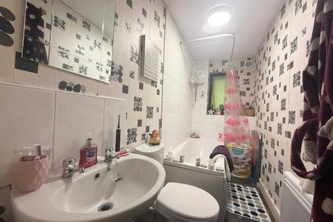 1 bedroom flat to rent, Sharphaw Avenue, Skipton, North Yorkshire, BD23