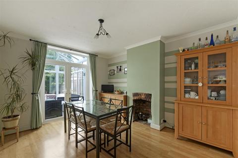 undefined, Old Kent Road, Paddock Wood