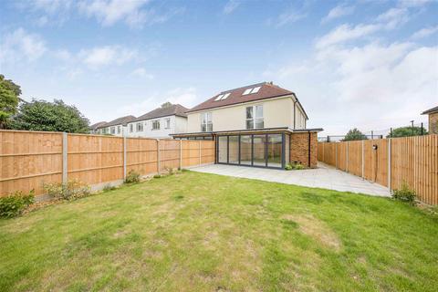 4 bedroom semi-detached house for sale, Craneford Way, Twickenham