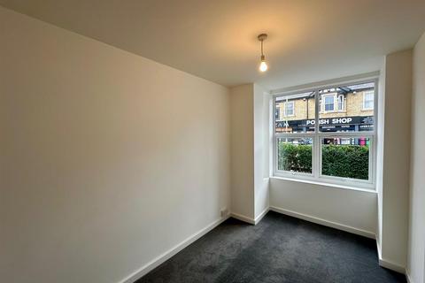 3 bedroom semi-detached house for sale, Mayors Walk, Peterborough PE3