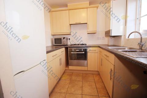 undefined, Kingsway, Luton LU4