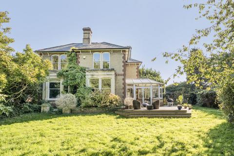 4 bedroom detached house for sale, Knox Road, Havant, PO9