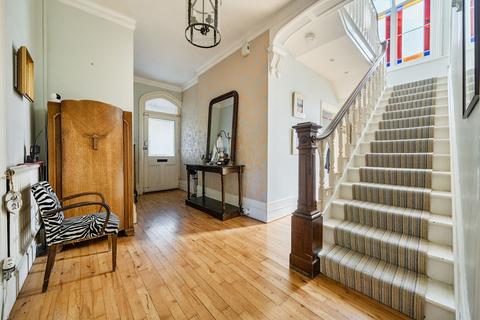 4 bedroom detached house for sale, Knox Road, Havant, PO9