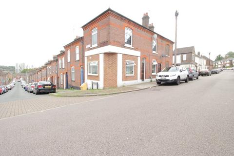 undefined, Baker Street, Luton LU1