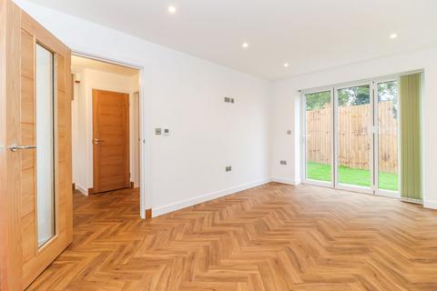 3 bedroom semi-detached house for sale, Parnell Close, Abbots Langley, WD5