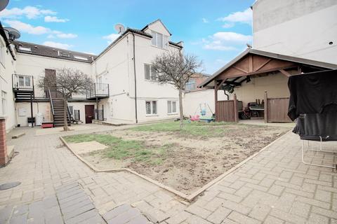 undefined, Reginald Street, Luton LU2