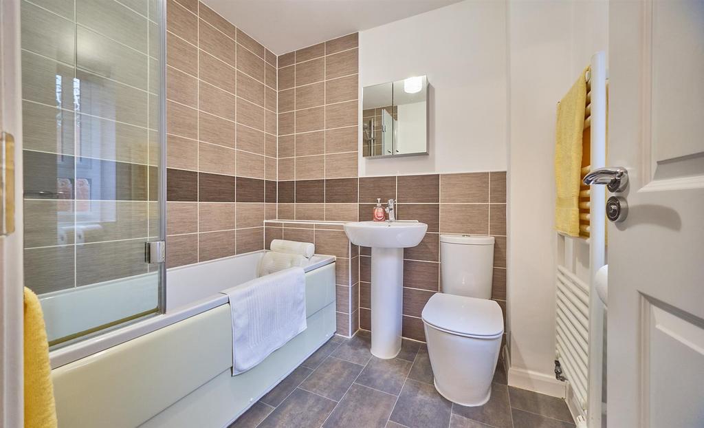 Bathroom to rear