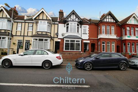 undefined, Chatsworth Road, Luton LU4