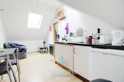 undefined, Dunstable Road, Luton LU4