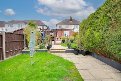 SHOLING! LOOK AT THAT GARDEN! EXTENDED! A MUST SEE!
