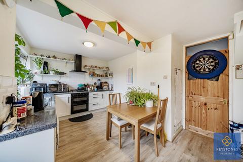 3 bedroom terraced house for sale, Charlotte Gardens, Romford, RM5