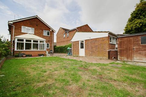 undefined, Ringwood Road, Luton LU2