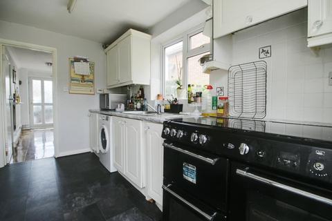 undefined, Ringwood Road, Luton LU2