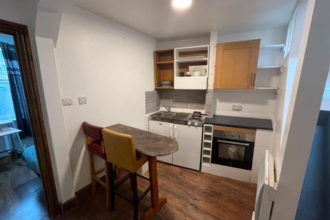 2 bedroom flat to rent, Aldersgate Street, London, EC1A