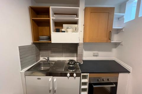 2 bedroom flat to rent, Aldersgate Street, London, EC1A