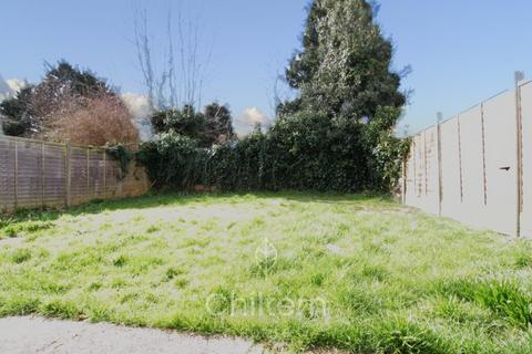 undefined, Mayne Ave, Luton, LU4