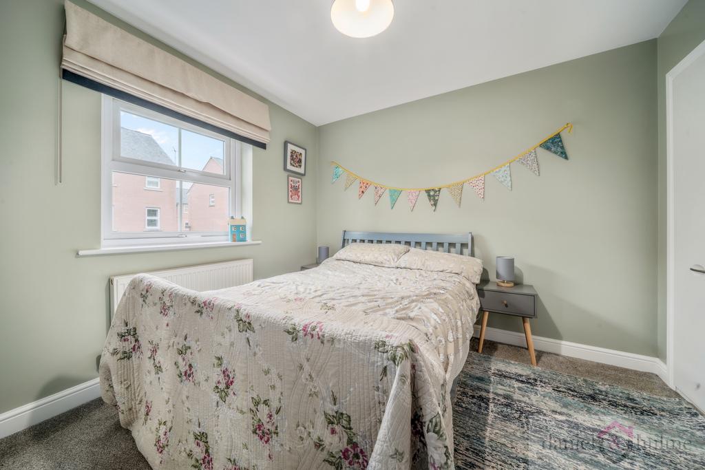 40 Willow Drive-25