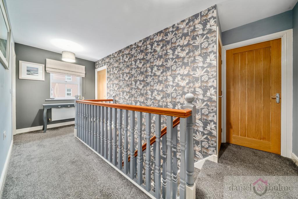 40 Willow Drive-28
