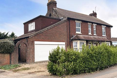 Worthing Road, Rustington BN16