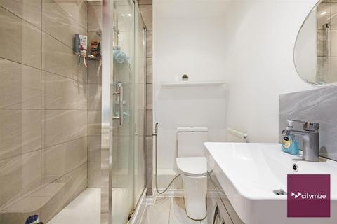 undefined, Glandford Way, Chadwell Heath