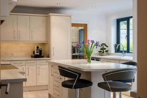 undefined, Castleford Drive, Prestbury, Cheshire East, SK10