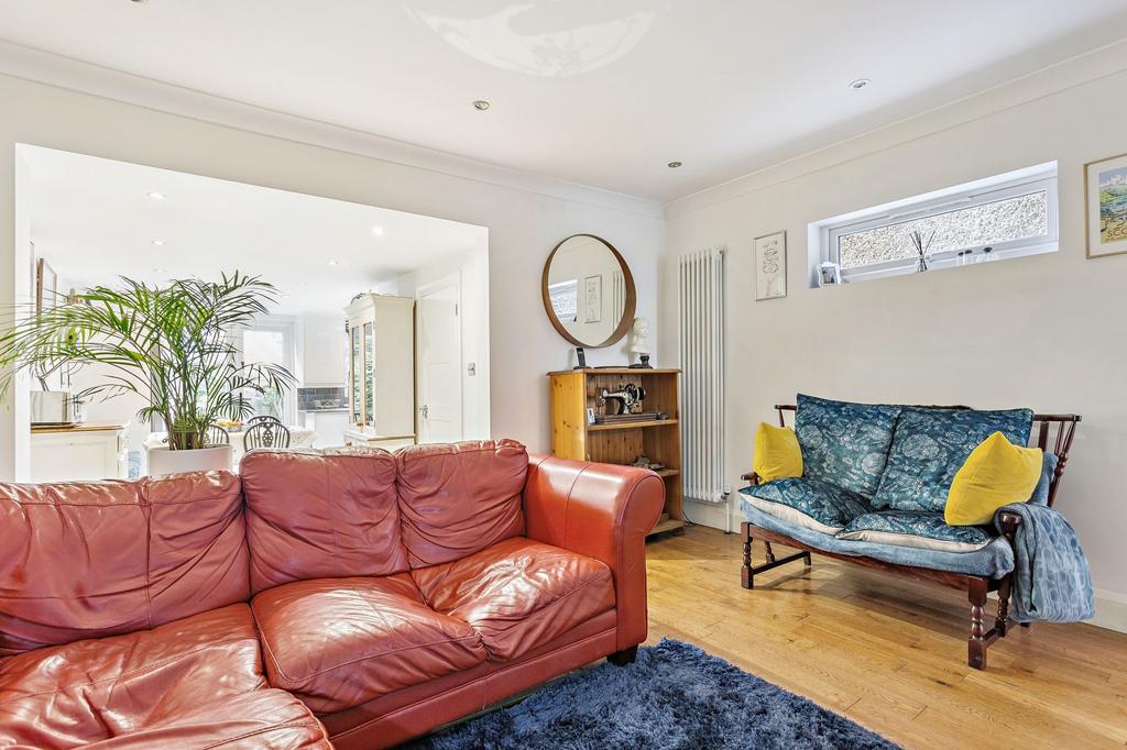 Family Room (2)