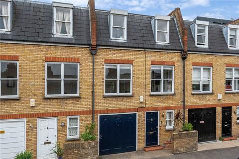 Burlington Road, London, SW6
