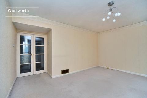 2 bedroom apartment for sale, Woodcote Road, Wallington, SM6