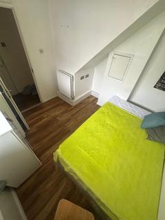 undefined, Bordon Walk, London SW15