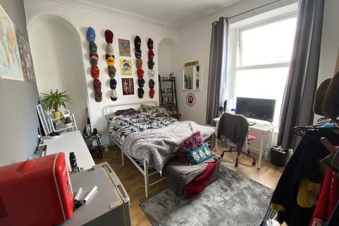 6 bedroom house to rent, Brunswick Street, Uplands, Swansea