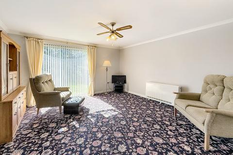 2 bedroom flat for sale, 29 Creag-an-Airm, Oban, Argyll, PA34 4BX, Oban PA34