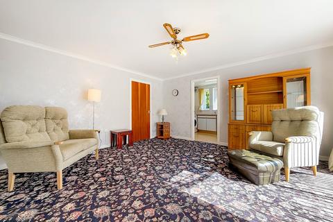 2 bedroom flat for sale, 29 Creag-an-Airm, Oban, Argyll, PA34 4BX, Oban PA34