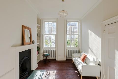 4 bedroom terraced house for sale, Surrey Square II, London SE17