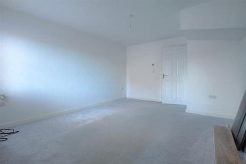 undefined, Newton Way, Norton