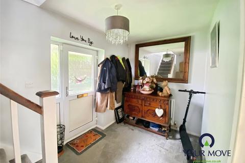 3 bedroom semi-detached house for sale, Crocken Hill Road, Ashford TN27