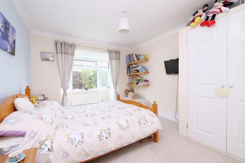 undefined, Beau Vista, Stalbridge