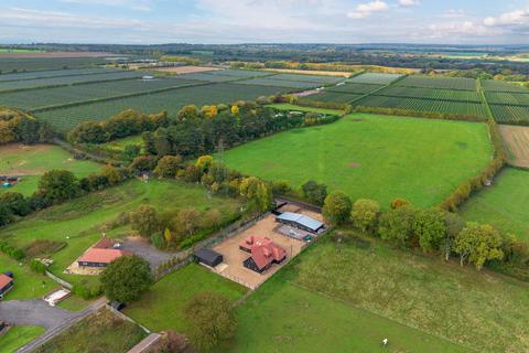 5 bedroom detached house for sale, Swanton Street, Bredgar, Sittingbourne, ME9 8AT