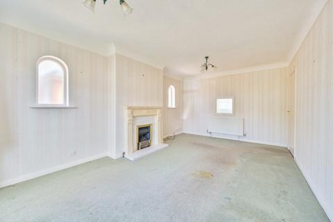 2 bedroom bungalow for sale, Vespasian Way, Chandler's Ford, Eastleigh, Hampshire, SO53