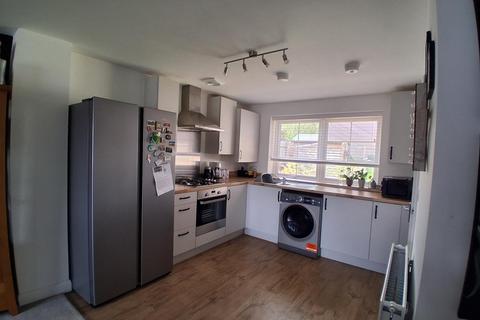 3 bedroom semi-detached house for sale, Falcon Row, Newent GL18