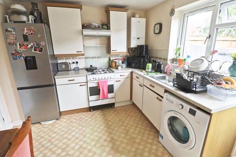 2 bedroom semi-detached house for sale, Waveney Close, Hinckley, Leicestershire, LE10 0BN
