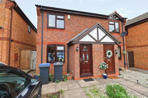 2 bedroom semi-detached house for sale, Waveney Close, Hinckley, Leicestershire, LE10 0BN