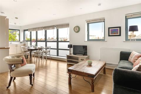 1 bedroom penthouse for sale, Battersea Park Road, London, SW11