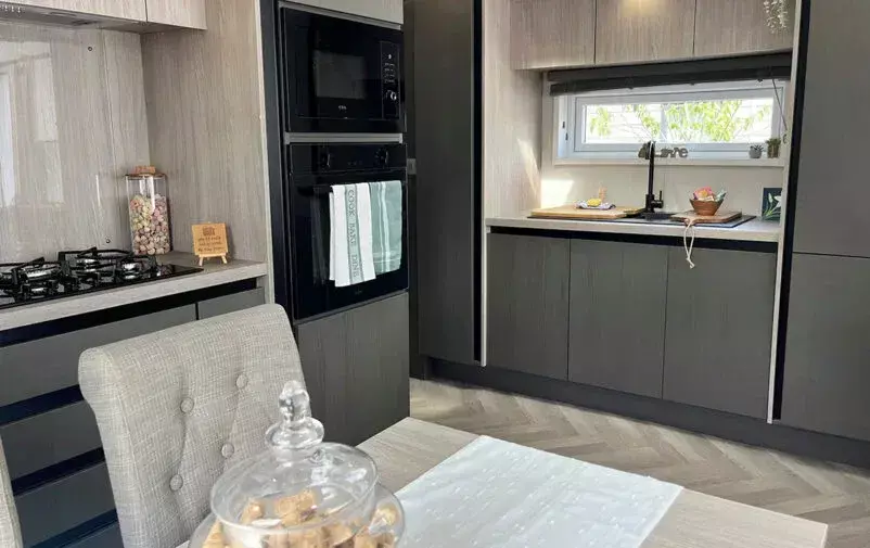 Kitchen Edit Web 1 802x505 F50 50