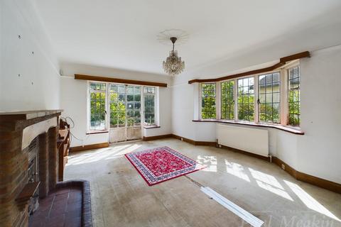 3 bedroom house for sale, Ballards Way, Croydon, Surrey