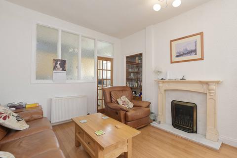 2 bedroom flat for sale, 2 Restalrig Gardens, Lochend, Edinburgh, EH7 6HZ