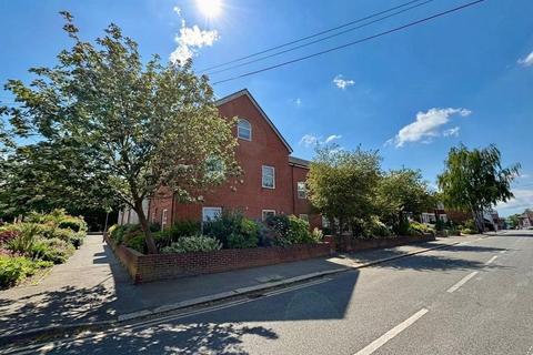 2 bedroom flat for sale, Britannia Road, Warley, CM14