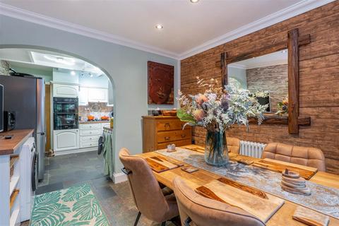 3 bedroom semi-detached house for sale, Hoghton Road, Leyland