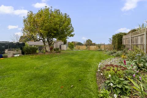 undefined, Worcester WR8
