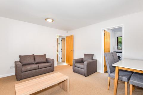 2 bedroom flat to rent, Woodman Court, Cross Street, Oxford, OX4